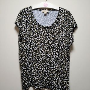 ❌SOLD❌Michael Kors Camo TShirt - XL